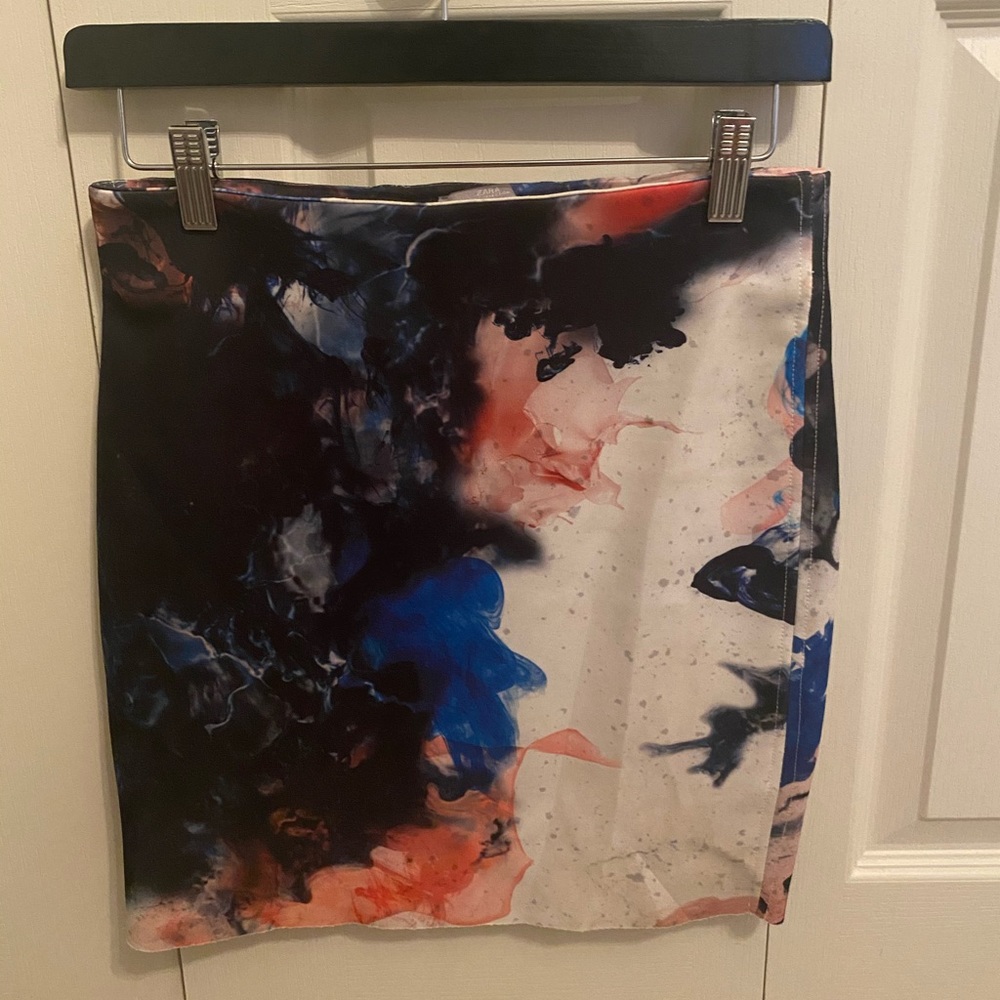 Zara Abstract Pencil Skirt